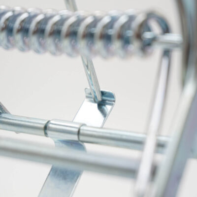 Professionaalinen myyräansa asennus